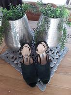 Prada, Verzenden, Zo goed als nieuw, Schoenen