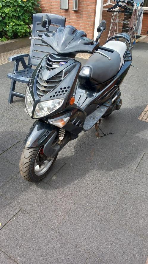 watergekoelde Peugeot Speedfight 2, Fietsen en Brommers, Scooters | Peugeot, Gebruikt, Speedfight, Maximaal 45 km/u, Tweetakt