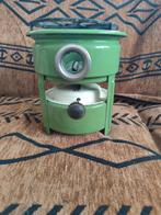 Reseda groen 1 pits petroleum stel met nieuwe lont., Ophalen of Verzenden