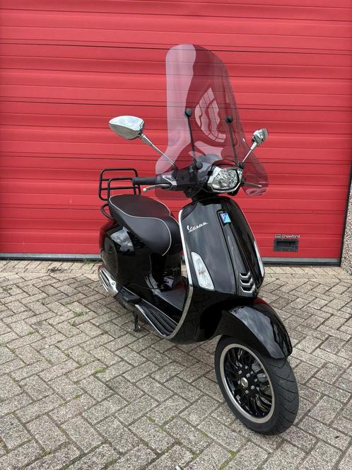Vespa Sprint, 2021, 2990km brom, Fietsen en Brommers, Brommers | Vespa, Zo goed als nieuw, Overige modellen, Maximaal 45 km/u