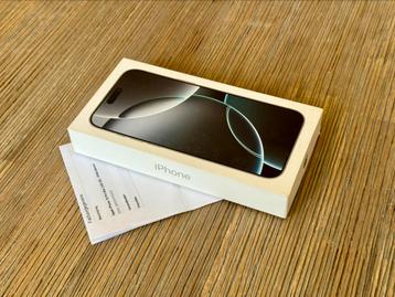 iPhone 16 PRO MAX 256GB White/ 23 maanden garantie als nieuw beschikbaar voor biedingen