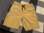 leuk mosterd geel broekje van de Primark. Maat 98, Broek, Ophalen of Verzenden, Zo goed als nieuw, Primark