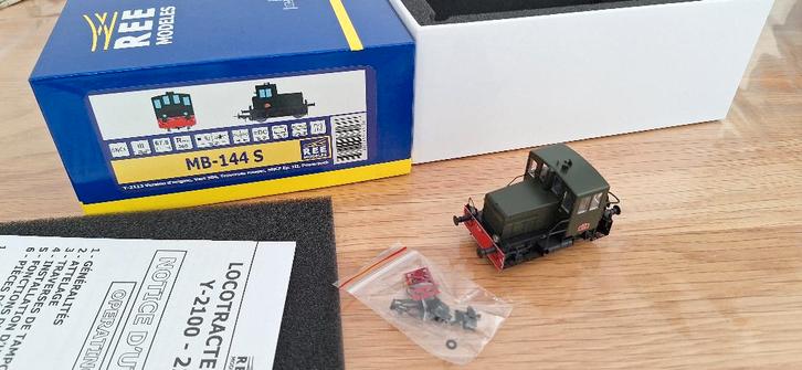 REE modeles SNCF loc Locotracteur Y2113 digitaal sound, Hobby en Vrije tijd, Modeltreinen | H0, Zo goed als nieuw, Locomotief