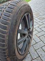 Hancook Winterbanden 235/60R18 - Zo goed als nieuw!, Auto-onderdelen, Banden en Velgen, Ophalen, 18 inch, Gebruikt, Winterbanden