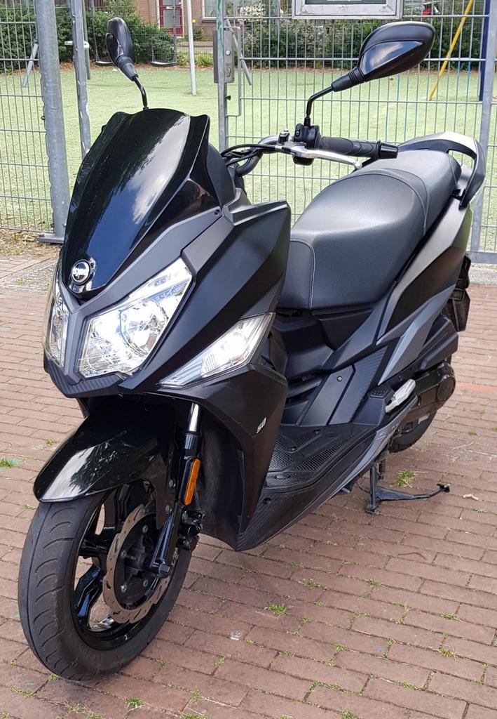 Sym Jet 14 bromscooter 45km.  2023 / euro zone 5, Fietsen en Brommers, Scooters | SYM, Zo goed als nieuw, Overige modellen, Maximaal 45 km/u