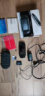 PSP 2000 CIB met games + hoes, Ophalen of Verzenden, Gebruikt, Met games, PSP Slim