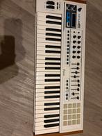 Keyboardspeler, Muziek en Instrumenten, Midi-apparatuur, Ophalen, Zo goed als nieuw