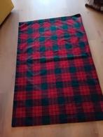 Tafel kleed of idd stof geblokt 165 x 125 dikke stof, Hobby en Vrije tijd, Stoffen en Lappen, Overige materialen, 120 cm of meer