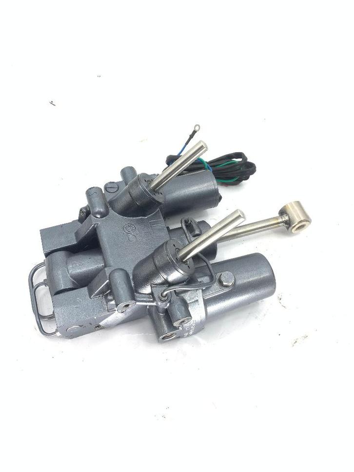 USED: Yamaha Power Trim Assy (6H1-43800-17-8D), Watersport en Boten, Accessoires en Onderhoud, Gebruikt, Motor en Techniek, Ophalen of Verzenden
