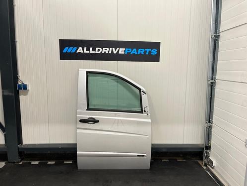 Mercedes Benz Vito W639 voorportier rechts grijs A6397201105, Auto-onderdelen, Carrosserie en Plaatwerk, Deur, Voor, Rechts, Gebruikt