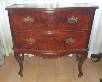 Charmant Barok Kastje - Antiek & Netjes beschikbaar voor biedingen