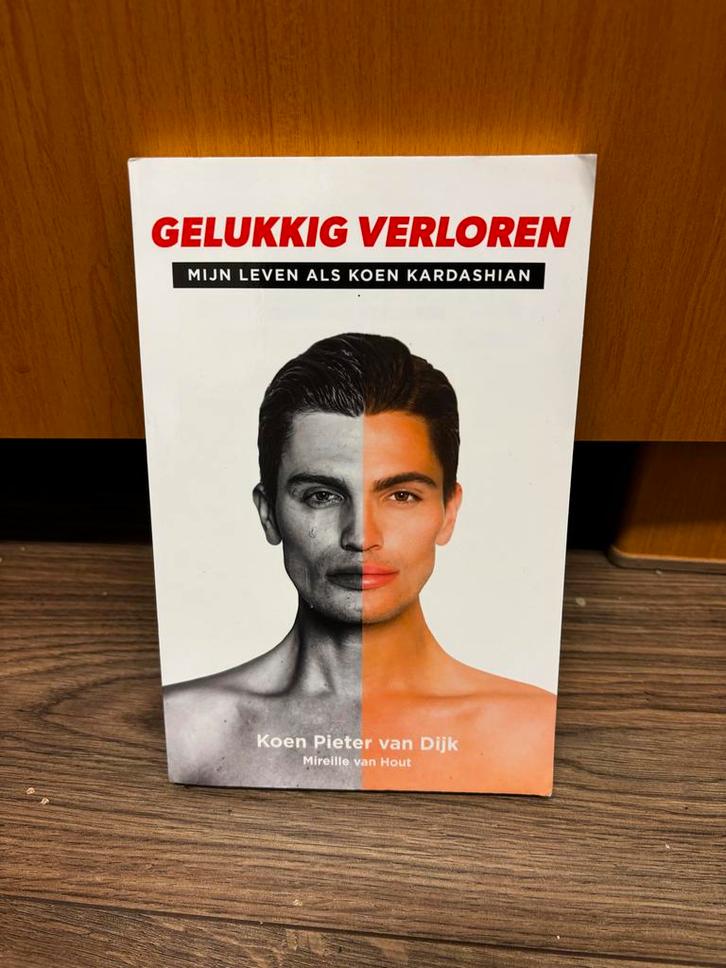 Gelukkig Verloren - Koen Kardashian, Boeken, Biografieën, Zo goed als nieuw, Film, Tv en Media, Verzenden