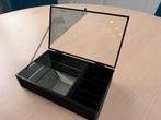Nieuw. Glazen sieradendoos. Metalen, glas en spiegel, Ophalen of Verzenden, Nieuw