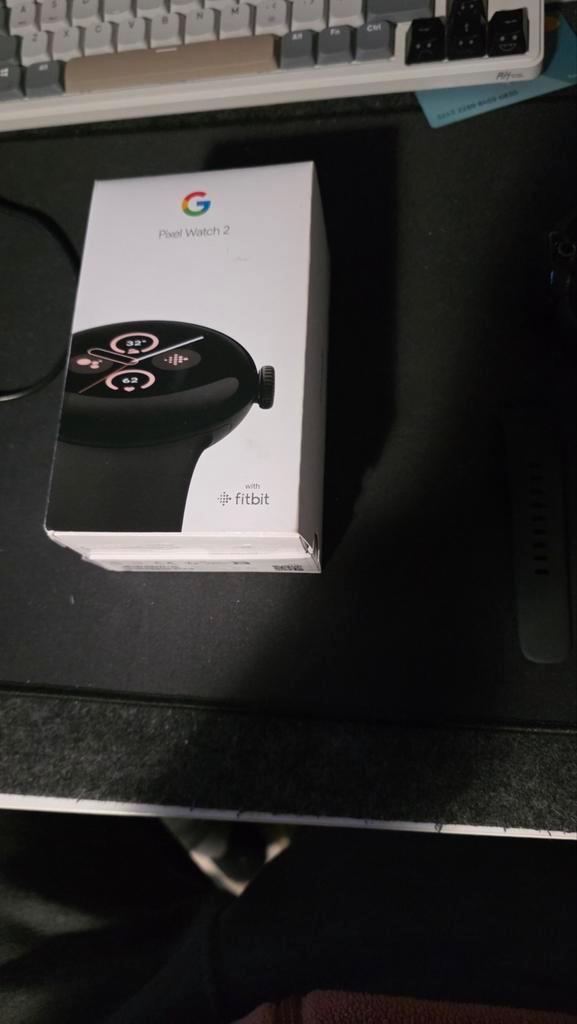 Google Pixel Watch 2 - Krasjes scherm - Goedkoop!, Sieraden, Tassen en Uiterlijk, Smartwatches, Gebruikt, Ophalen