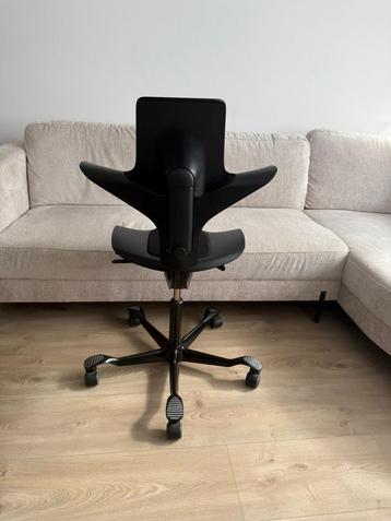 HÅG Capisco 8020 Ergonomische Bureaustoel – Topstaat beschikbaar voor biedingen