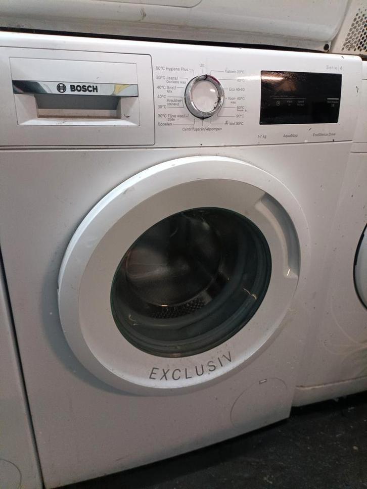 Bosch serie 4 wasmachine 7 Kg, Witgoed en Apparatuur, Wasmachines, Zo goed als nieuw, 6 tot 8 kg, 85 tot 90 cm, 1200 tot 1600 toeren