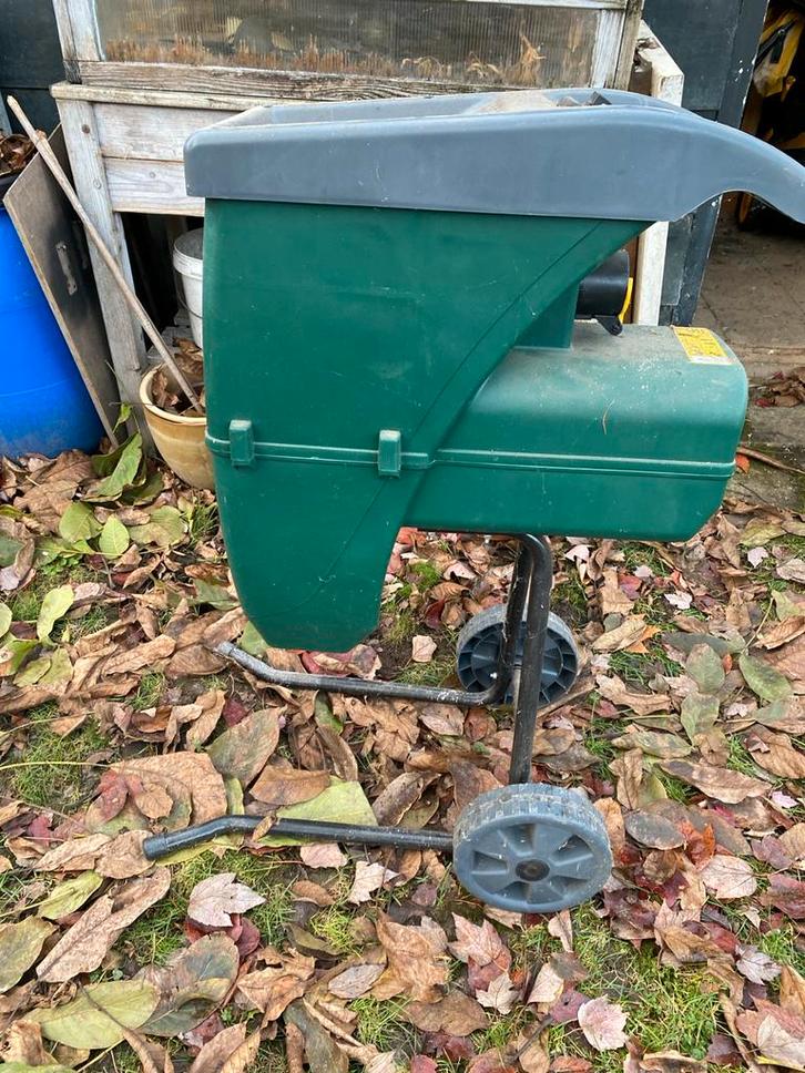 Takkenhakselaar tot 40mm - Goede staat, Tuin en Terras, Hakselaars, Gebruikt, Elektrisch, Ophalen