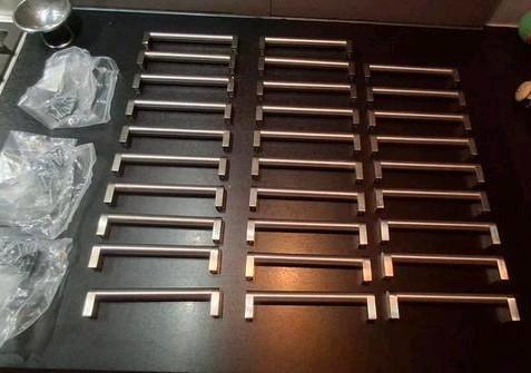29x Handgrepen, handvatten keuken, Badkamer Ikea Andersfors, Doe-het-zelf en Verbouw, Hang- en Sluitwerk, Zo goed als nieuw, Overige typen