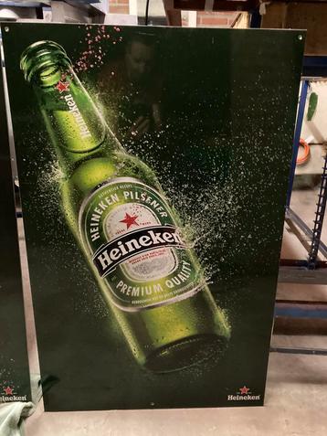 Heineken reclameborden beschikbaar voor biedingen