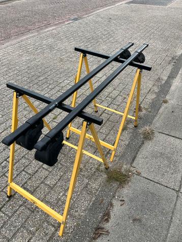 Dakdragers Movecare beschikbaar voor biedingen