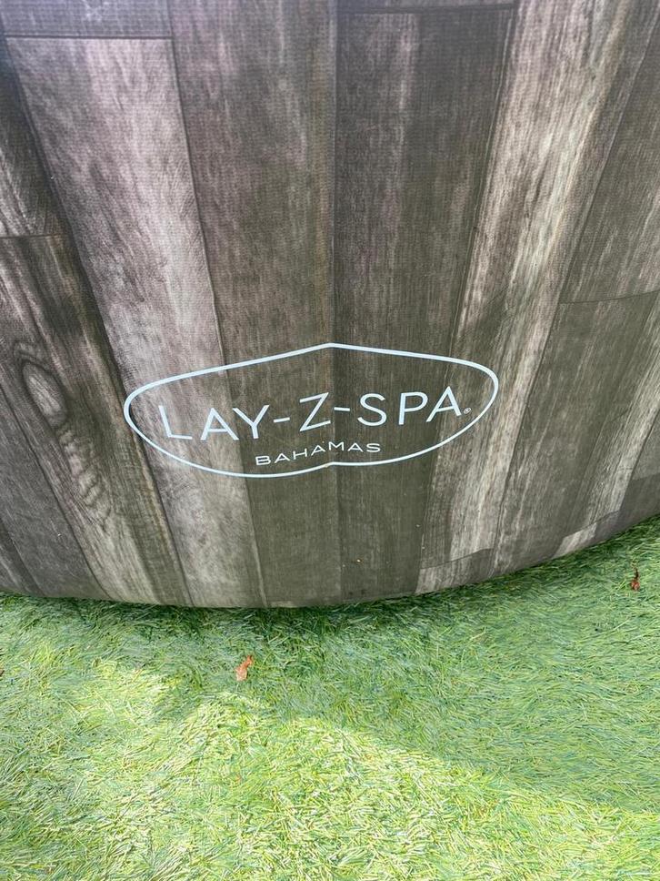 Lazy-z-spa Bahama’s nu 150 euro!, Tuin en Terras, Bubbelbaden en Hottubs, Gebruikt, Opblaasbaar, Pomp, Ophalen