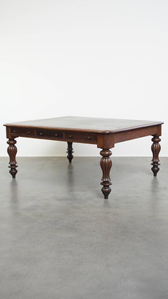 Grote antieke victoriaanse Engelse eikenhouten schrijftafel, Antiek en Kunst, Antiek | Meubels | Tafels, Ophalen