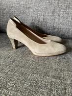 LILIAN Zandkleurige Leren Pumps Maat 40, Pumps, Verzenden, Beige, Zo goed als nieuw