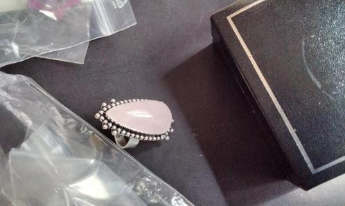 Prachtige Ring met Steen Rozenkwarts Steen van de Liefde, Sieraden, Tassen en Uiterlijk, Ringen, Zo goed als nieuw, Dame, 17 tot 18