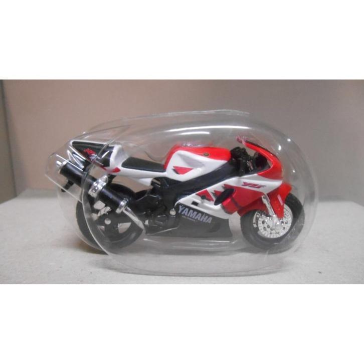59780: Yamaha YZF R 7 - Maisto 1:18, Hobby en Vrije tijd, Modelauto's | 1:18, Zo goed als nieuw, Motor, Maisto, Ophalen of Verzenden