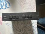Switch voor tv aansluiting versus scartkabelplug., Ophalen of Verzenden, Zo goed als nieuw