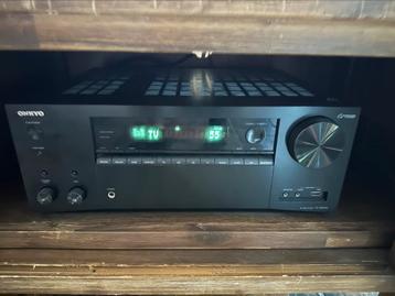 Onkyo Dolby Atmos versterker, subwoofer incl 7 boxen beschikbaar voor biedingen