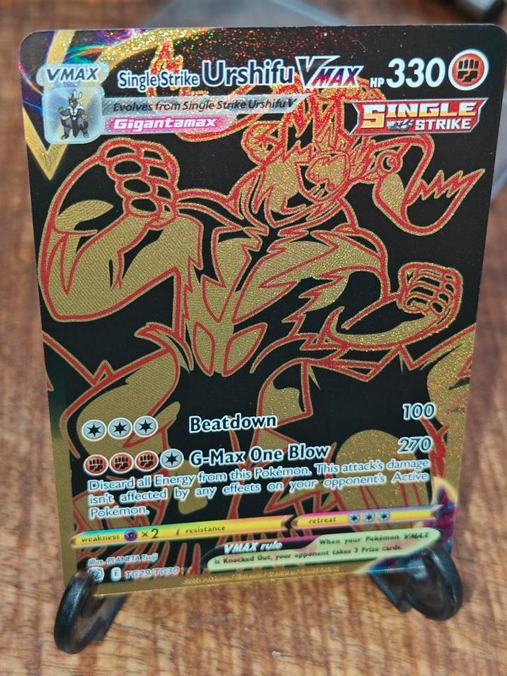 Single strike urshifu VMAX brilliant stars trainer gallery, Hobby en Vrije tijd, Verzamelkaartspellen | Pokémon, Zo goed als nieuw