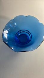 Blauw glazen schaaltje, Verzamelen, Glas en Borrelglaasjes, Ophalen of Verzenden, Gebruikt, Overige typen