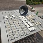 JUNG schakelmateriaal schakelaars WCD stopcontacten raamwerk, Ophalen of Verzenden, Gebruikt, Stopcontact
