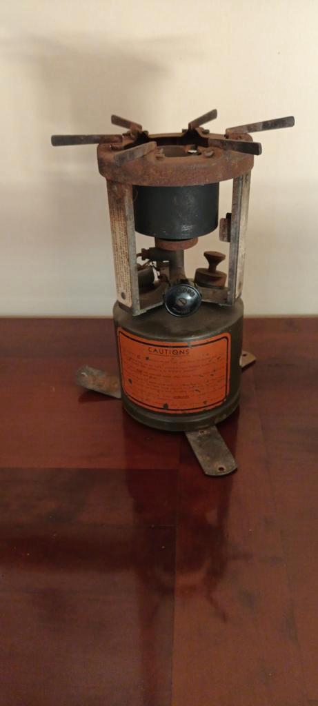1943 US WW2 Coleman stove, Verzamelen, Militaria | Tweede Wereldoorlog, Landmacht, Overige typen, Amerika, Ophalen of Verzenden