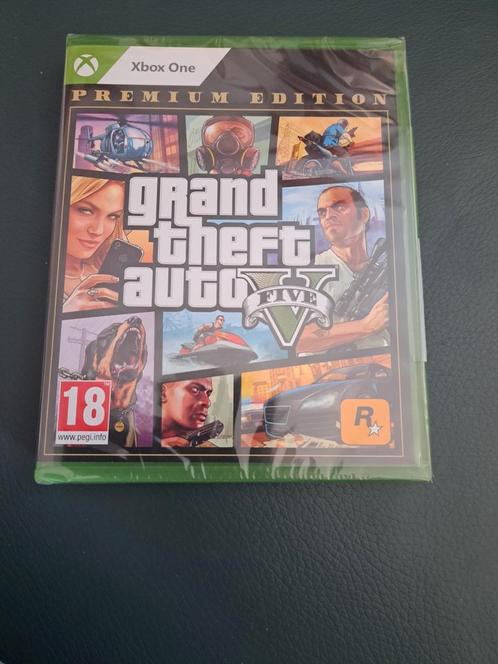 Grand Theft Auto V: Premium Edition (Xbox One), Spelcomputers en Games, Games | Xbox 360, Zo goed als nieuw, Overige genres, 1 speler