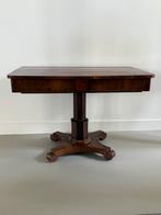 Mooie antieke wandtafel, Ophalen