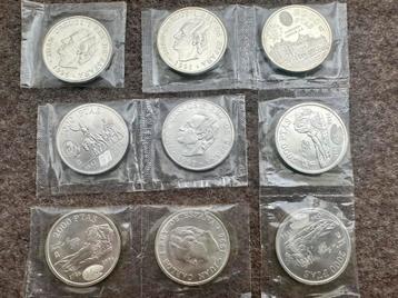 Zilveren munten 2000 pesetas beschikbaar voor biedingen