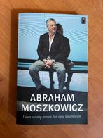 Liever rechtop sterven dan op je knieën leven, Gelezen, Ophalen of Verzenden, Abraham Moszkowicz, Film, Tv en Media