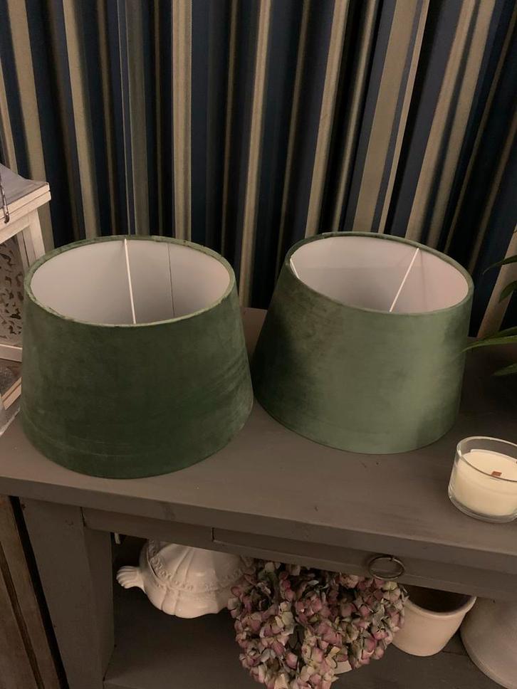 2 Mosgroene Schemerlampkappen - Nieuw, Huis en Inrichting, Lampen | Lampenkappen, Nieuw, Minder dan 25 cm, Rond, Groen, Ophalen of Verzenden
