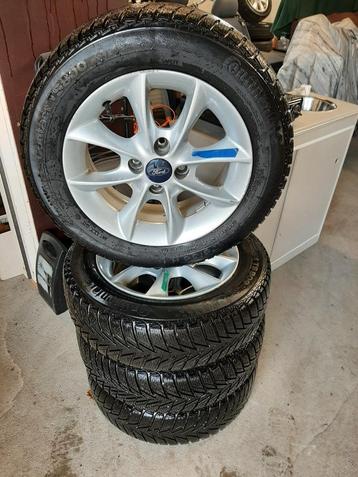 Set winterbanden voor Ford Ka 175/65 R14 82T beschikbaar voor biedingen