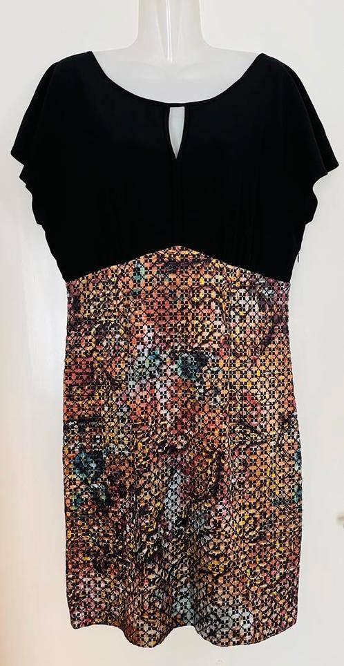 Steps jurk maat 42, Kleding | Dames, Jurken, Zo goed als nieuw, Maat 42/44 (L), Overige kleuren, Knielengte, Ophalen of Verzenden