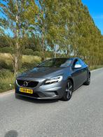 Volvo V40 2.0 D2 120PK 2016 R Design, Voorwielaandrijving, Zwart, 4 cilinders, 1969 cc