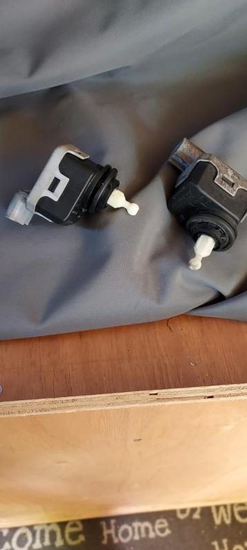 koplampverstellers Astra g/zafira a beschikbaar voor biedingen