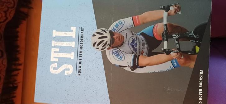 Lies Boven-Boonstra - Stil, Boeken, Overige Boeken, Zo goed als nieuw, Ophalen of Verzenden