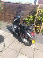 Vespa te koop, Fietsen en Brommers, Ophalen, Zo goed als nieuw