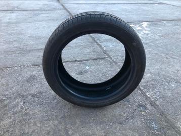 Pirelli zomerbanden 20 inch beschikbaar voor biedingen