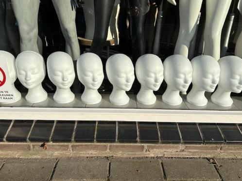 tempex / piepschuim dames hoofden 9,50 euro per stuk, Kleding | Dames, Overige Dameskleding, Nieuw, Ophalen of Verzenden