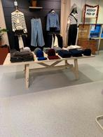 Zeer fraaie tafel uit winkelinrichting, Ophalen