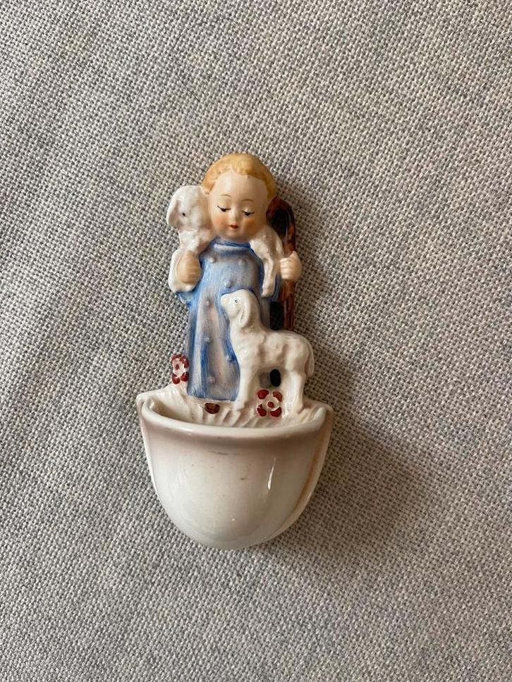 Vintage M.J. Hümmel Wandfontein met Jongen en Lammeren, Antiek en Kunst, Antiek | Woonaccessoires, Ophalen